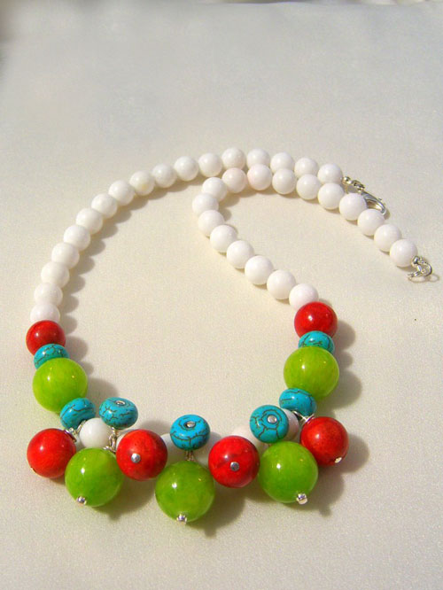 handmade beaded jewellery 507n - 17.5 inch handcrafted necklace,sea sponge coral and jade 
